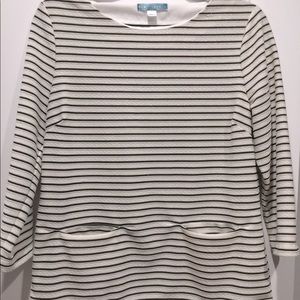 Pim & Larkin 3/4 Sleeve Small Top